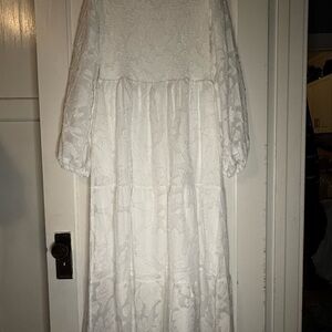 Mitilly Elegant White Long Sleeve Dress